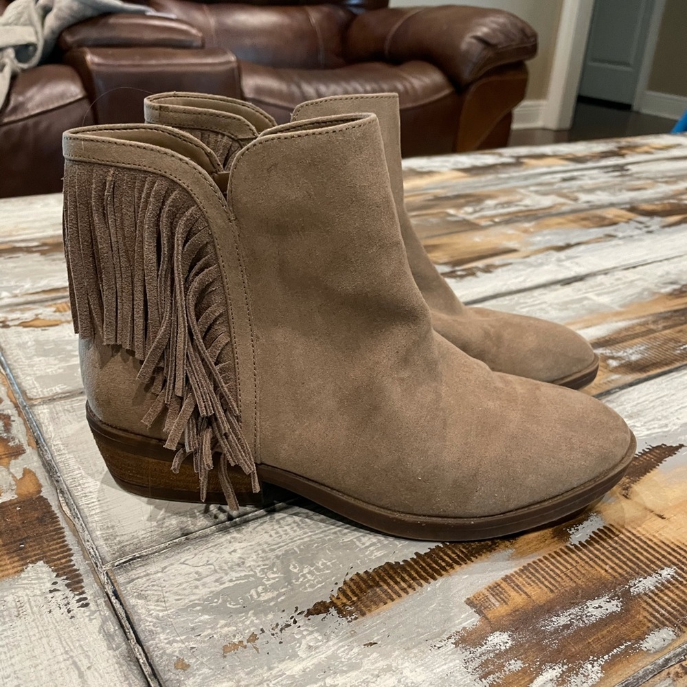 Girls Gianni Bini Fringe Boots